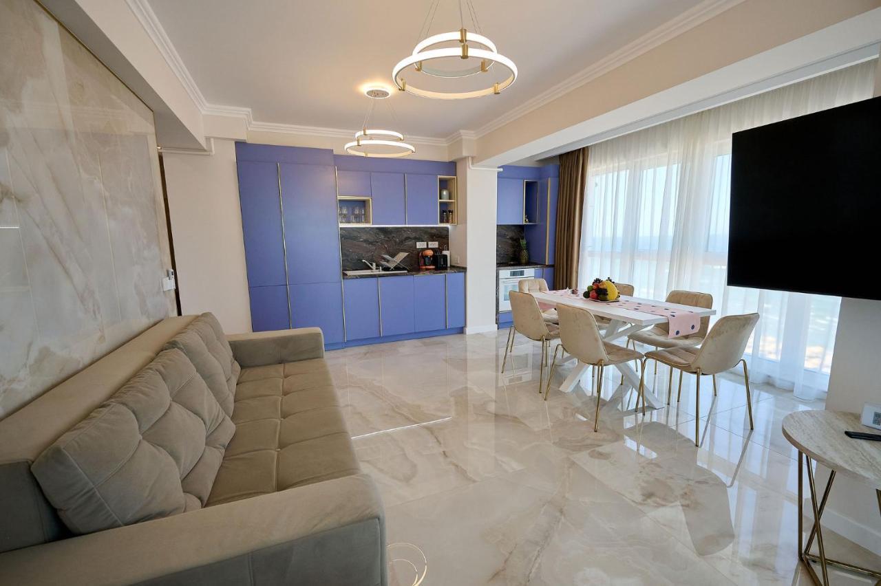 Beach Bliss Apartment In Infinity Beach Resort Parking Mamaia Exterior photo