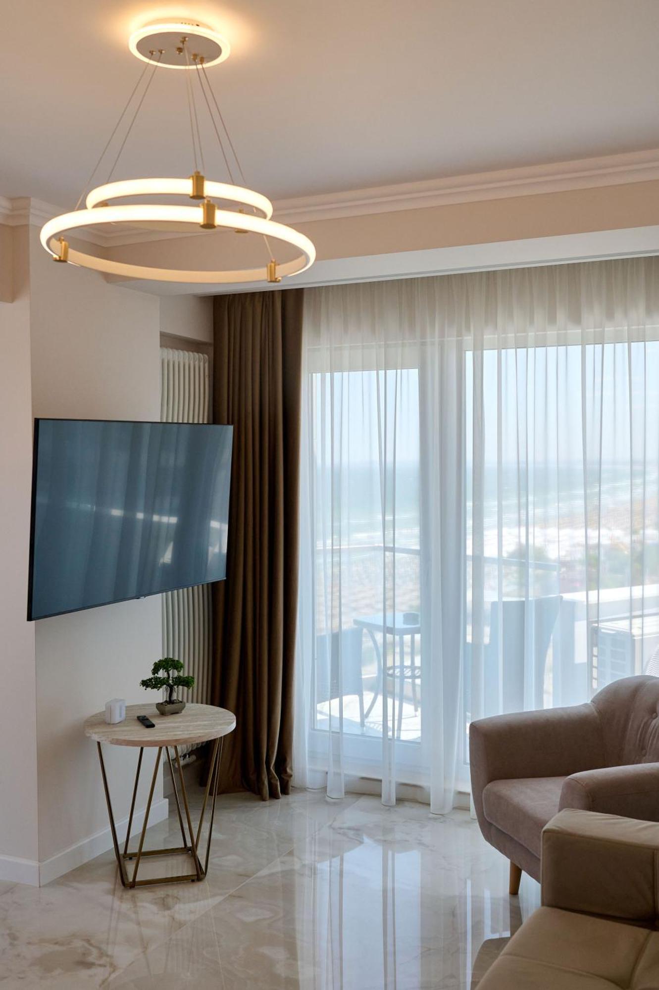 Beach Bliss Apartment In Infinity Beach Resort Parking Mamaia Exterior photo