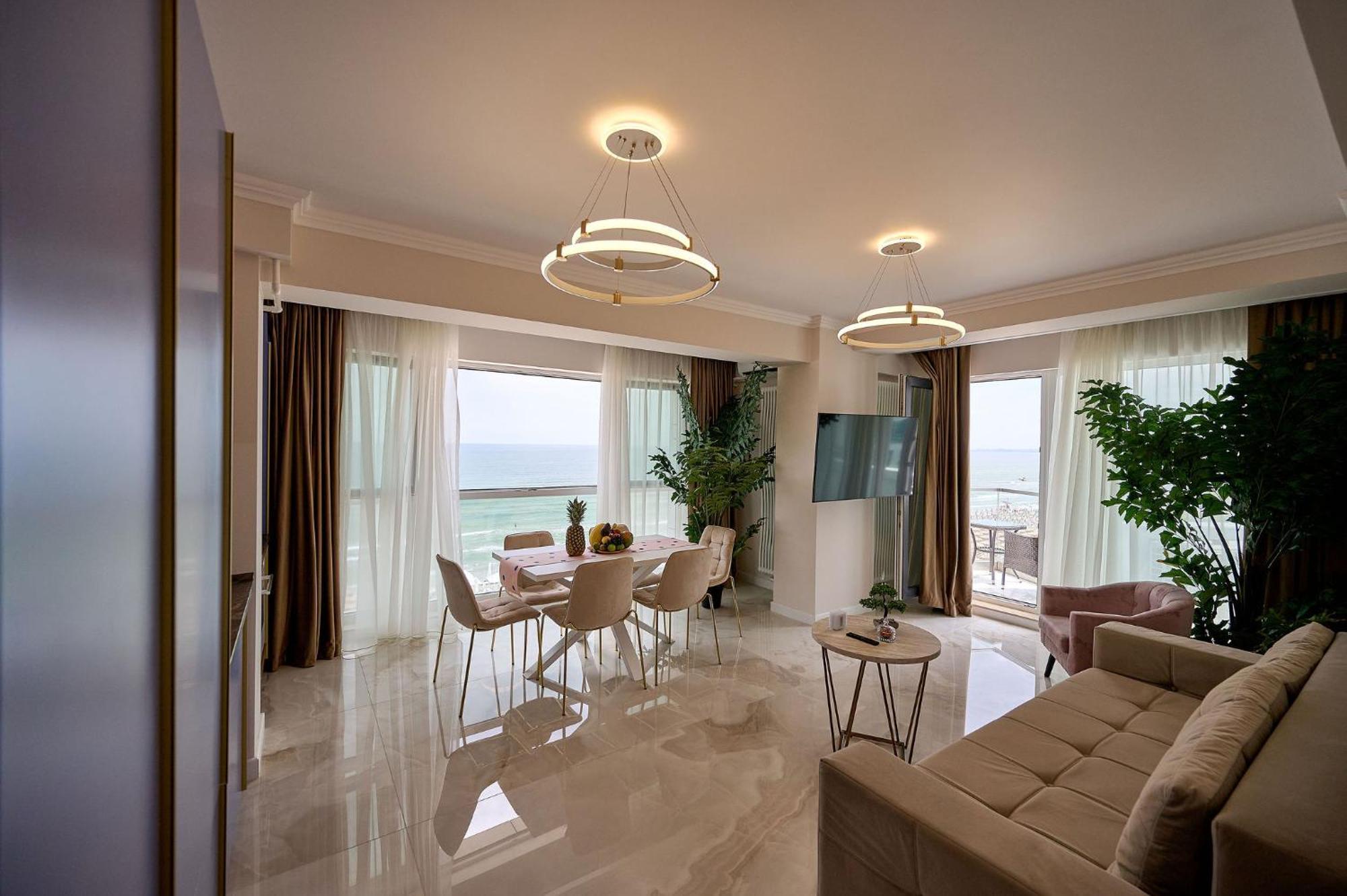 Beach Bliss Apartment In Infinity Beach Resort Parking Mamaia Exterior photo